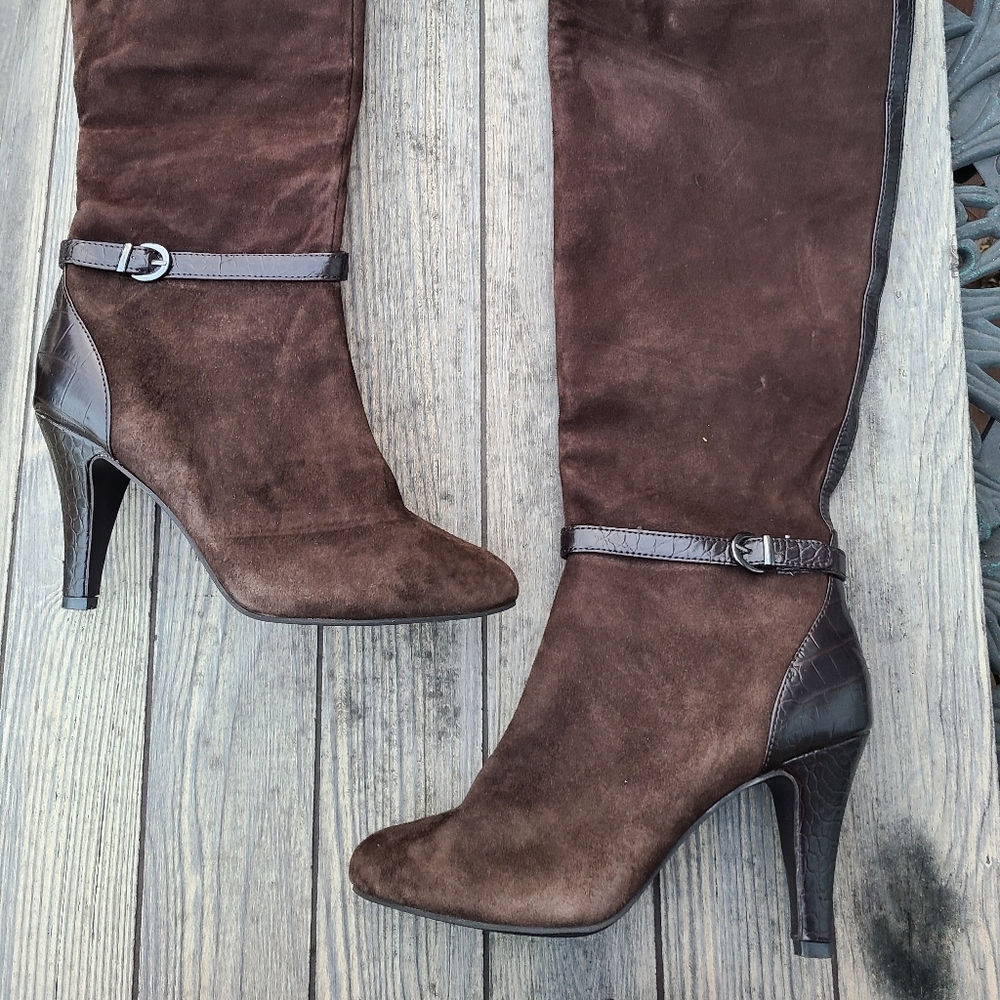 Alfani Tosha Brown Suede